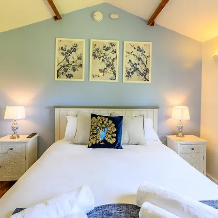 אורחן Bluebells By Stae-homes *