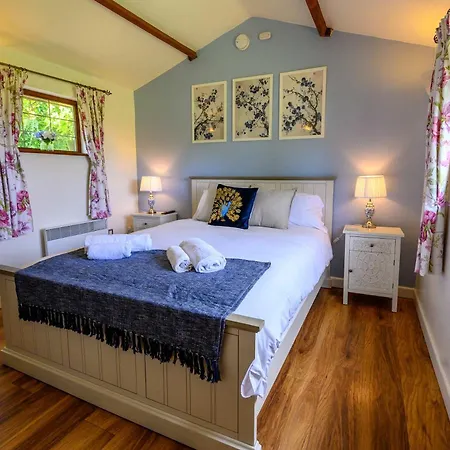 Bluebells By Stae-homes אורחן *